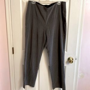Briggs gray pull on dress pants